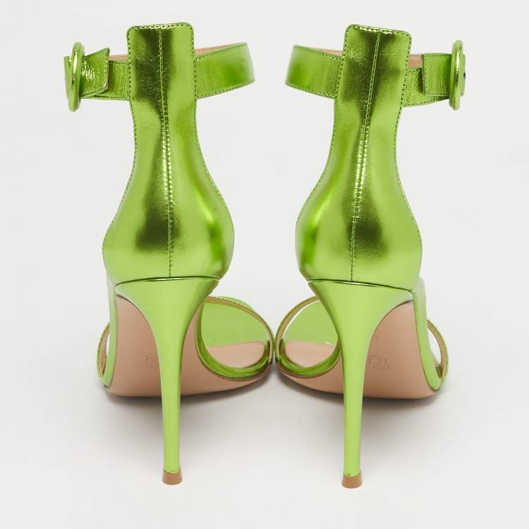 مملوكة مسبقًا Gianvito Rossi Metallic Green Leather Portofino Ankle Strap Sandals Size 39