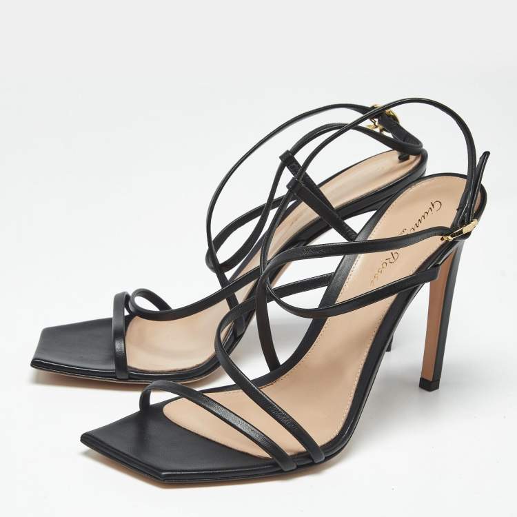 Pre Owned Gianvito Rossi Black Leather Manilla Sandals Size 39.5