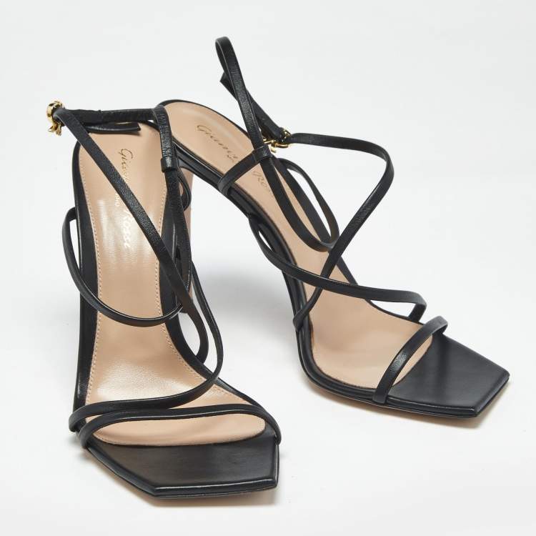 Pre Owned Gianvito Rossi Black Leather Manilla Sandals Size 39.5