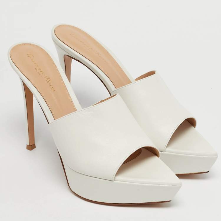 Pre Owned Gianvito Rossi White Leather Betty Platform Mules Size 40