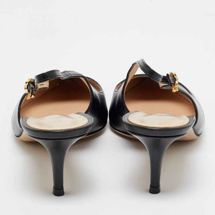 Pre Owned Gianvito Rossi Ribbon Size 41 Black Leather Pumps