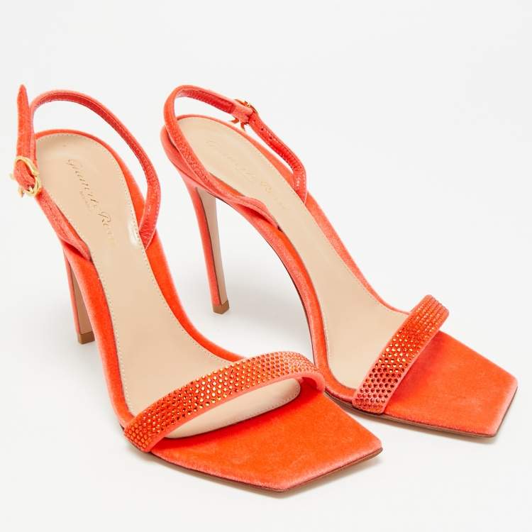 Pre Owned Gianvito Rossi Britney Size 39.5 Red Velvet Slingback Sandals