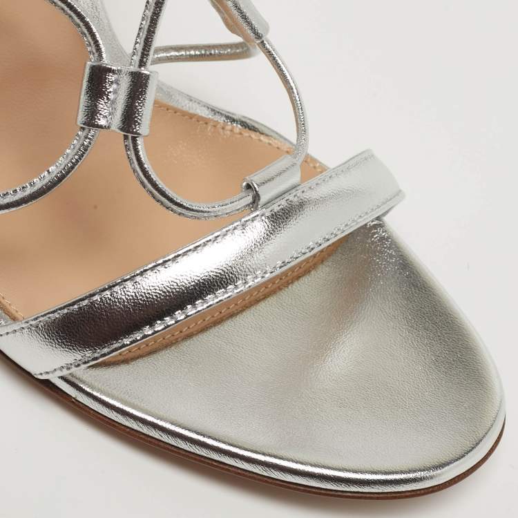 مملوكة مسبقًا Gianvito Rossi Giza Size 39.5 Silver Leather Ankle Wrap Sandals