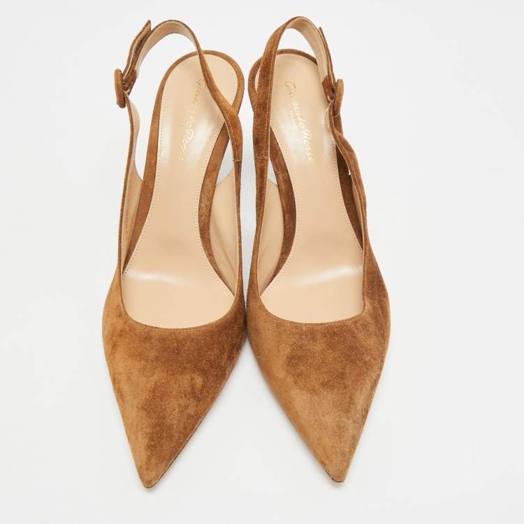 مملوكة مسبقًا Gianvito Rossi Anna Size 40.5 Brown Suede Slingback Pumps