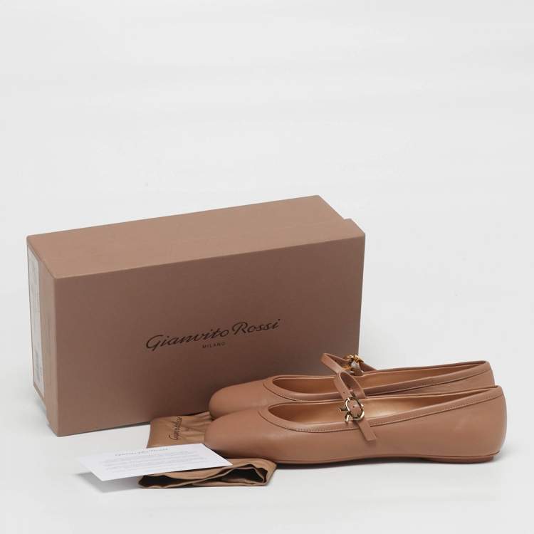 Pre Owned Gianvito Rossi Carla Size 39 Beige Leather Ballet Flats