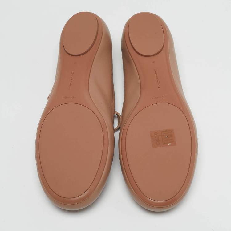 Pre Owned Gianvito Rossi Carla Size 39 Beige Leather Ballet Flats