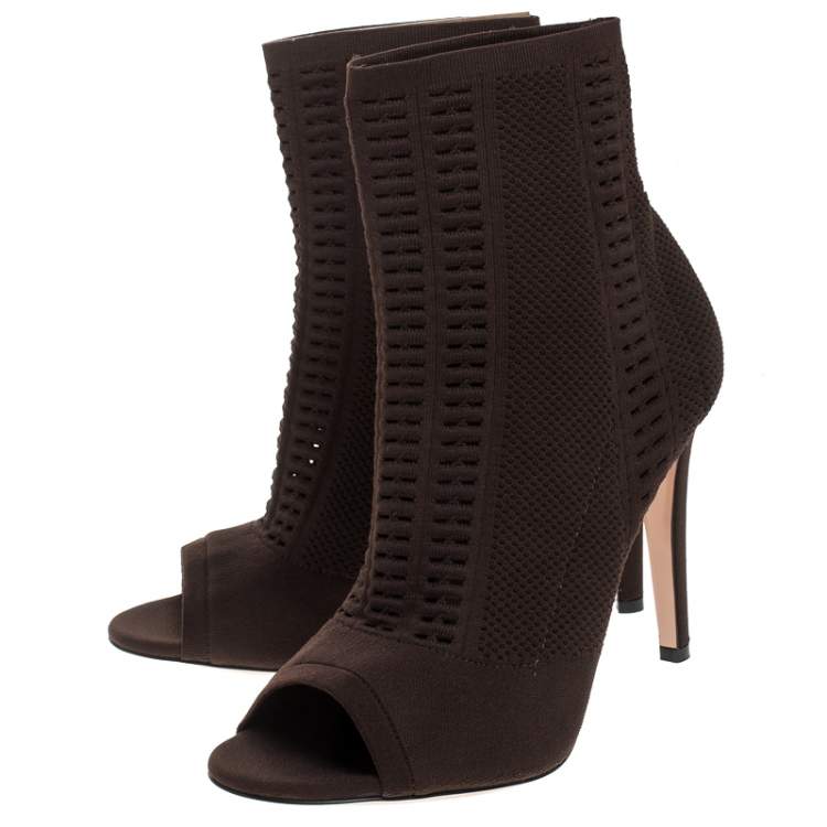 Pre Owned Gianvito Rossi Brown Perforated Stretch Knit Vires Boots Size 39.5