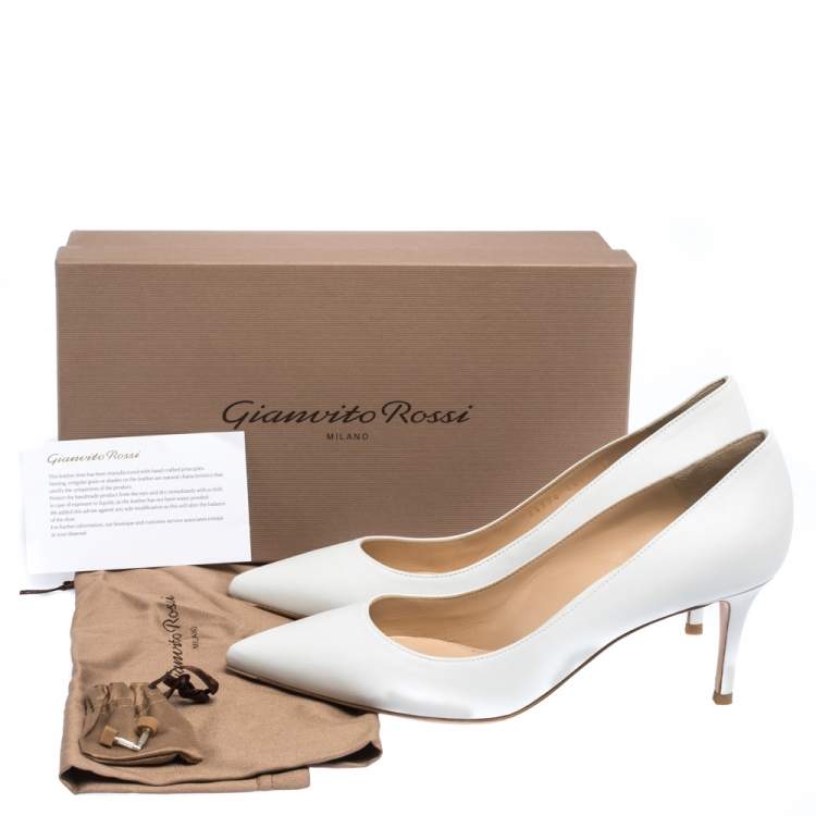 Pre Owned Gianvito Rossi White Leather Pointed Toe Pumps Size 40
