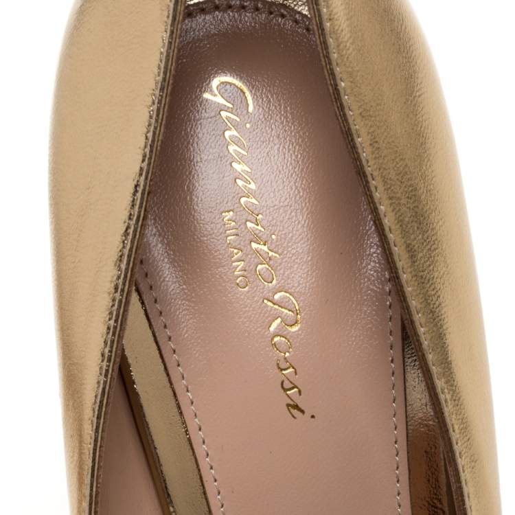 Pre Owned Gianvito Rossi Gold/Black Leather Lucy Pointed Toe Pumps Size 41