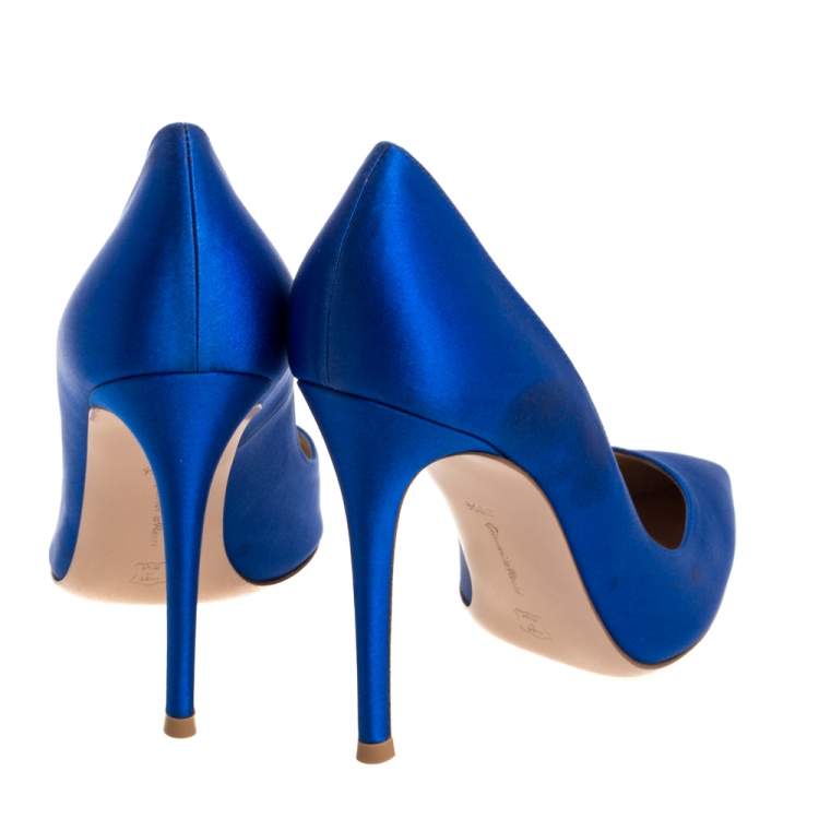Pre Owned Gianvito Rossi Royal Blue Satin Pointed Toe Pumps Size 39.5