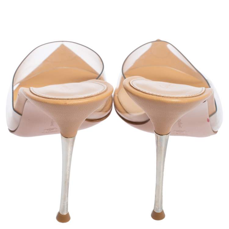 Pre Owned Gianvito Rossi Beige/Transparent PVC Alise Mules Size 39