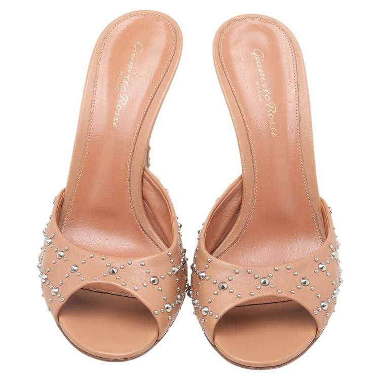 Pre Owned Gianvito Rossi Beige Studded Leather Open Toe Sandals Size 38.5