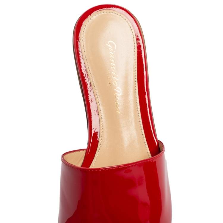 Pre Owned Gianvito Rossi Red Patent Leather Capri Flat Slides Size 36 
