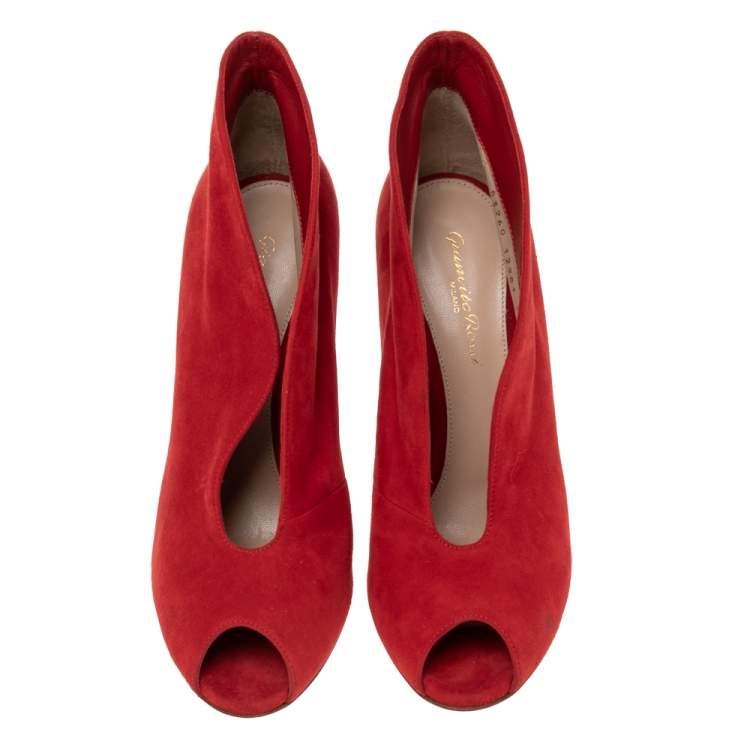 Pre Owned Gianvito Rossi Red Suede Vamp Booties Size 38.6