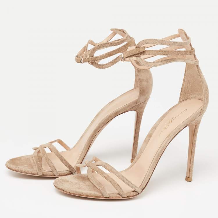 Pre Owned Gianvito Rossi Beige Suede Ankle-Strap Sandals Size 41
