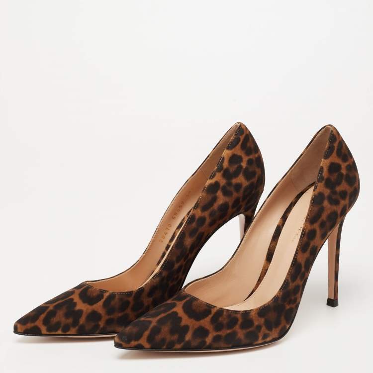 Pre Owned Gianvito Rossi Brown/Black Leopard Print Nubuck Leather Pointed-Toe Pumps Size 38.5