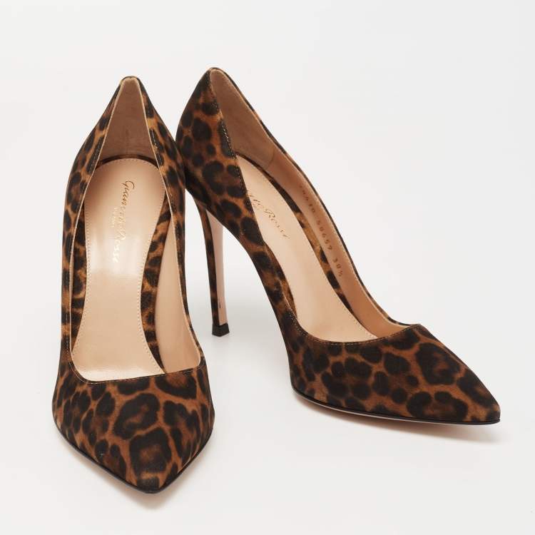 Pre Owned Gianvito Rossi Brown/Black Leopard Print Nubuck Leather Pointed-Toe Pumps Size 38.5
