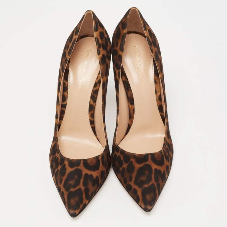 Pre Owned Gianvito Rossi Brown/Black Leopard Print Nubuck Leather Pointed-Toe Pumps Size 38.5