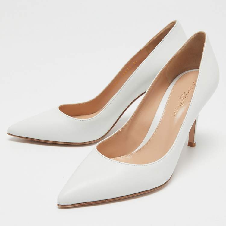 Pre Owned Gianvito Rossi White Leather Gianvito Pointed Toe Pumps Size 36