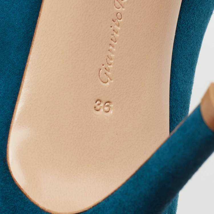 Pre Owned Gianvito Rossi Blue Suede Gianvito Pointed Toe Pumps Size 36 