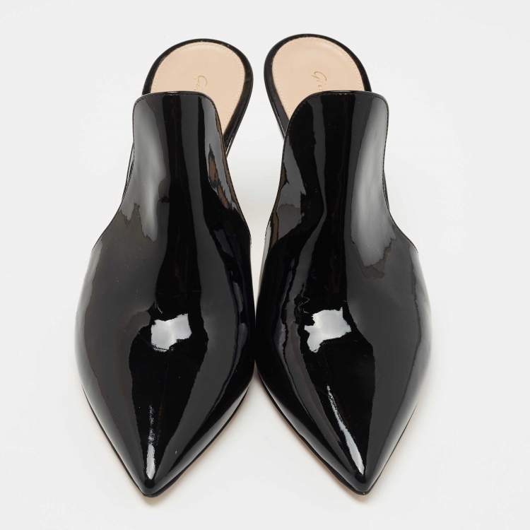 Pre Owned Gianvito Rossi Black Patent Leather Aramis Pointed Toe Mules Size 40