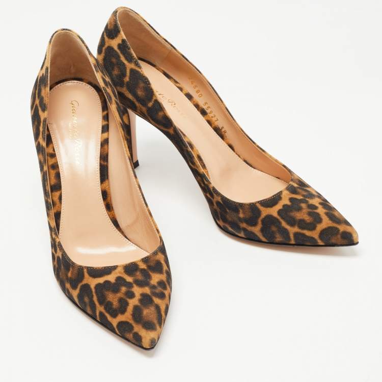 Pre Owned Gianvito Rossi Brown/Black Leopard Print Nubuck Leather Pointed Toe Pumps Size 38