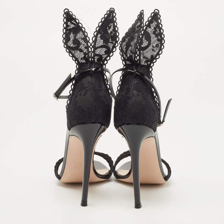 Pre Owned Gianvito Rossi Black Patent and Lace bunny Ankle Strap Sandals Size 39