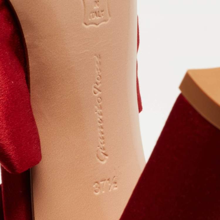 Pre Owned Gianvito Rossi Red Satin Knot Ankle Strap Sandals Size 37.5