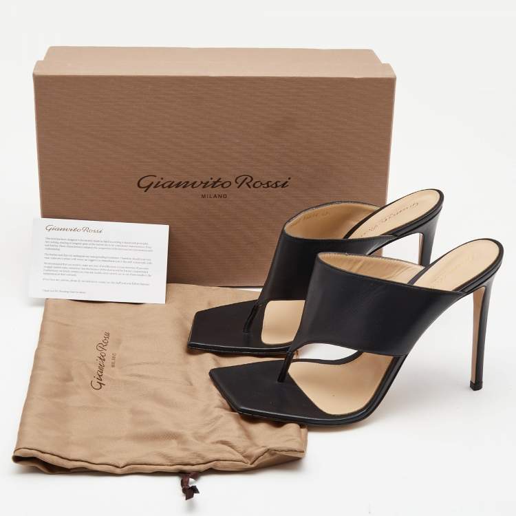 Pre Owned Gianvito Rossi Black Leather Thong Slide Sandals Size 40.5