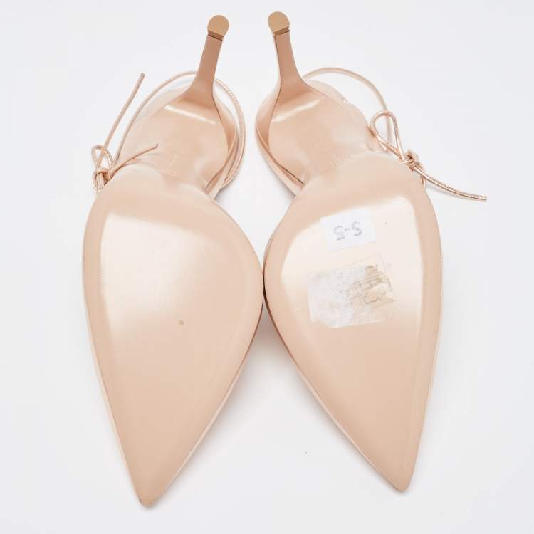 مملوكة مسبقًا Gianvito Rossi Gold Leather Irene Pumps Size 39.5