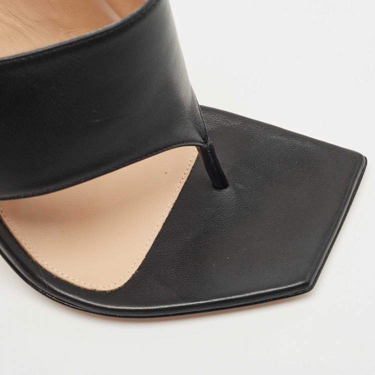 Pre Owned Gianvito Rossi Black Leather Thong Slide Sandals Size 39.5