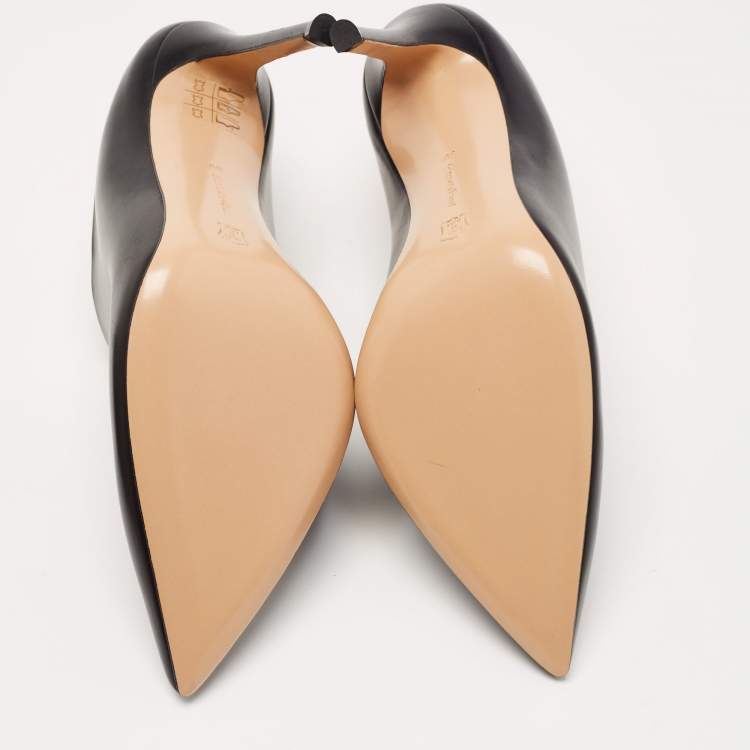 Pre Owned Gianvito Rossi Black Leather Pointed Toe Mules Size 38