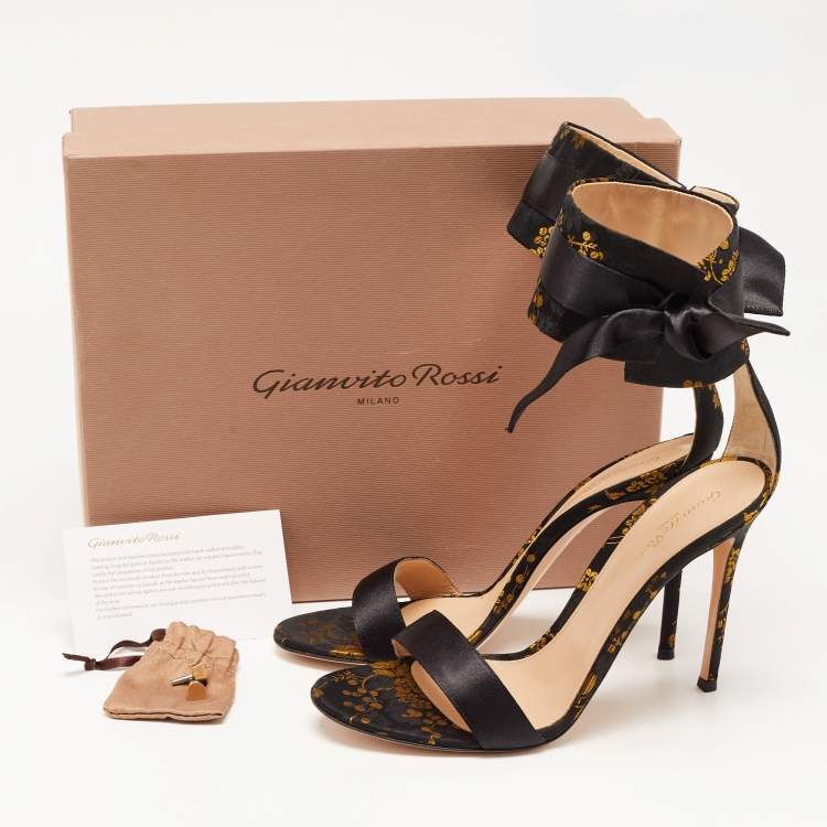 Pre Owned Gianvito Rossi Black/Yellow Jacquard Fabric Ankle Strap Open Toe Sandals Size 42