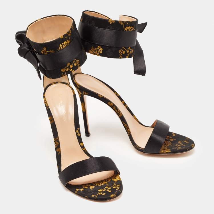 Pre Owned Gianvito Rossi Black/Yellow Jacquard Fabric Ankle Strap Open Toe Sandals Size 42