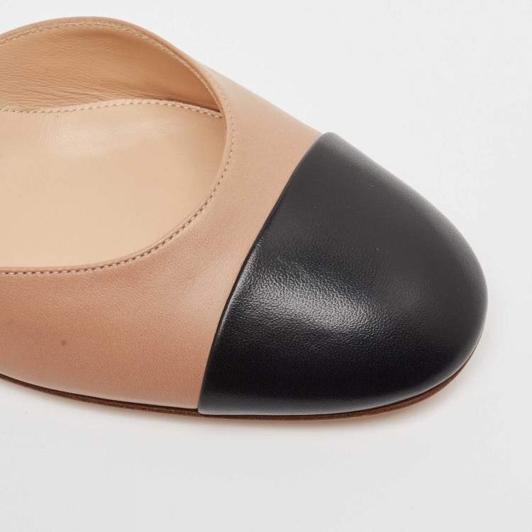 Pre Owned Gianvito Rossi Beige/Black Leather Block Heel Ankle Strap Pumps Size 42 