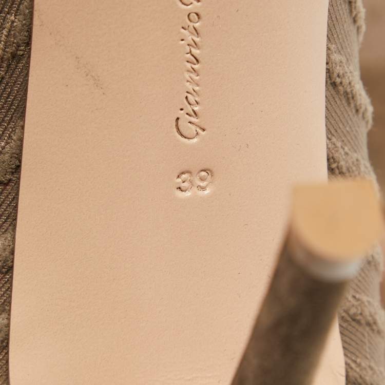 Pre Owned Gianvito Rossi Grey Suede and Fabric Ankle Boots Size 39