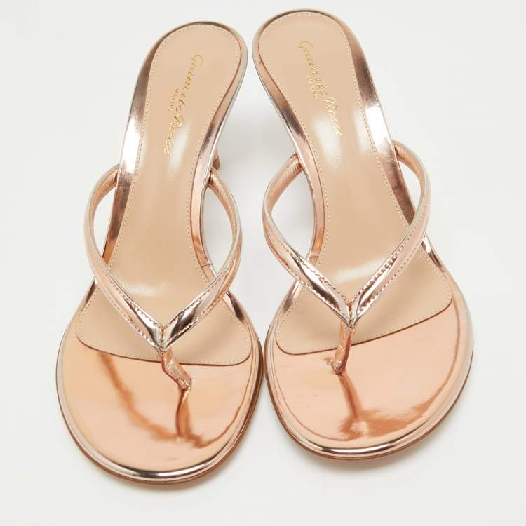 Pre Owned Gianvito Rossi Rose Gold Leather Calypso Sandals Size 38