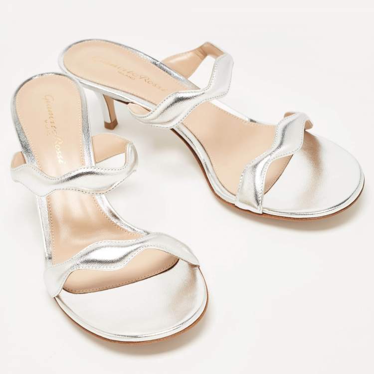Pre Owned Gianvito Rossi Silver Leather Wavy Sandals Size 38