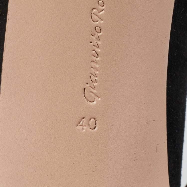 Pre Owned Gianvito Rossi Black Suede and PVC Plexi Pointed Toe Pumps Size 40