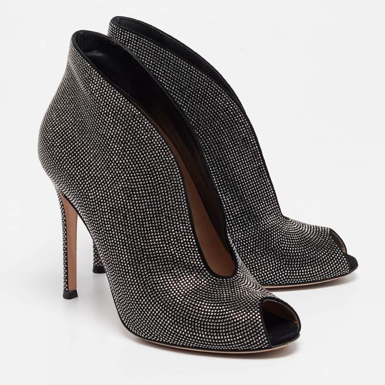 Pre Owned Gianvito Rossi Black Sued Studded Vamp Booties Size 38