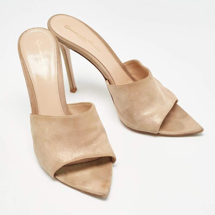 Pre Owned Gianvito Rossi Beige Textured Suede Elle Slide Sandals Size 39