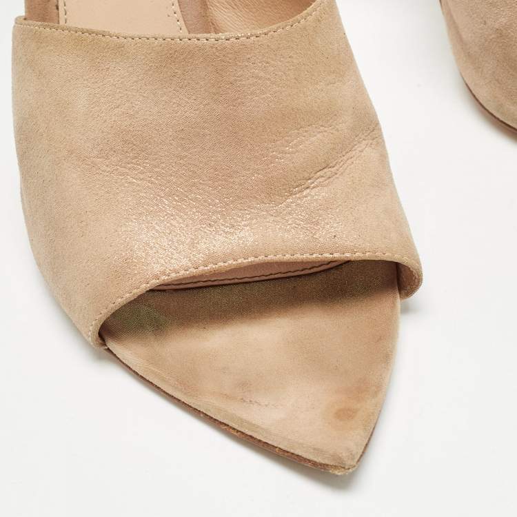 Pre Owned Gianvito Rossi Beige Textured Suede Elle Slide Sandals Size 39