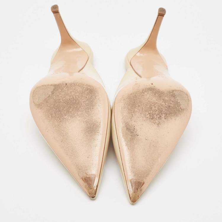 Pre Owned Gianvito Rossi Cream Patent Leather Paige Mules Size 40