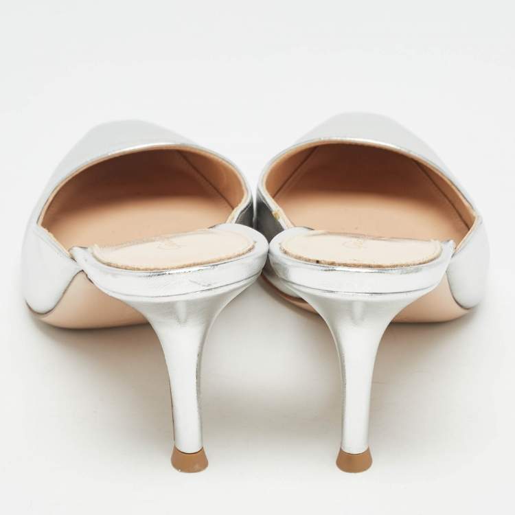 Pre Owned Gianvito Rossi Silver Leather Lindsay Mules Size 35.5