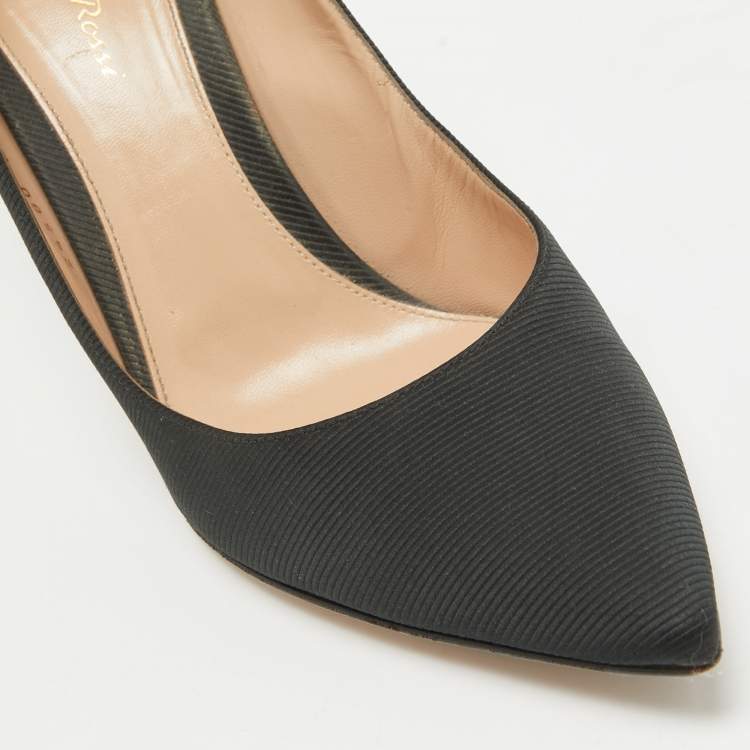 Pre Owned Gianvito Rossi Black Fabric Pointed Toe Pumps Size 40