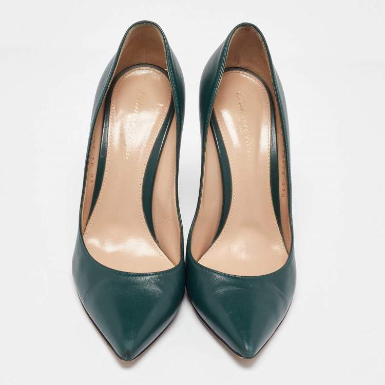 Pre Owned Gianvito Rossi Green Leather Gianvito Pumps Size 38.5