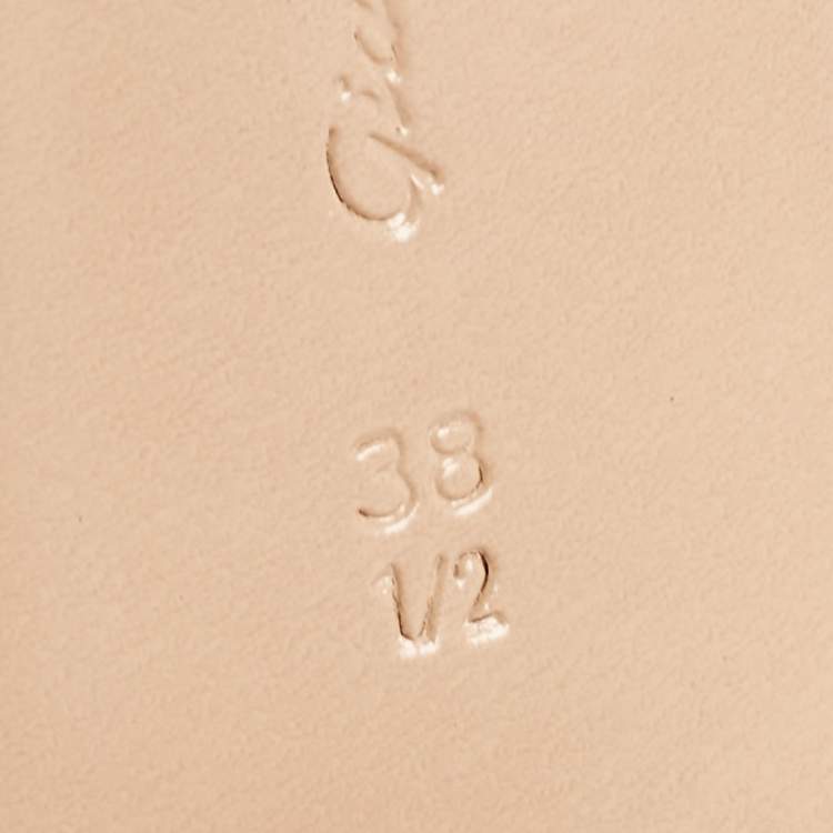 Pre Owned Gianvito Rossi Navy Blue Suede Gianvito Pumps Size 38.5