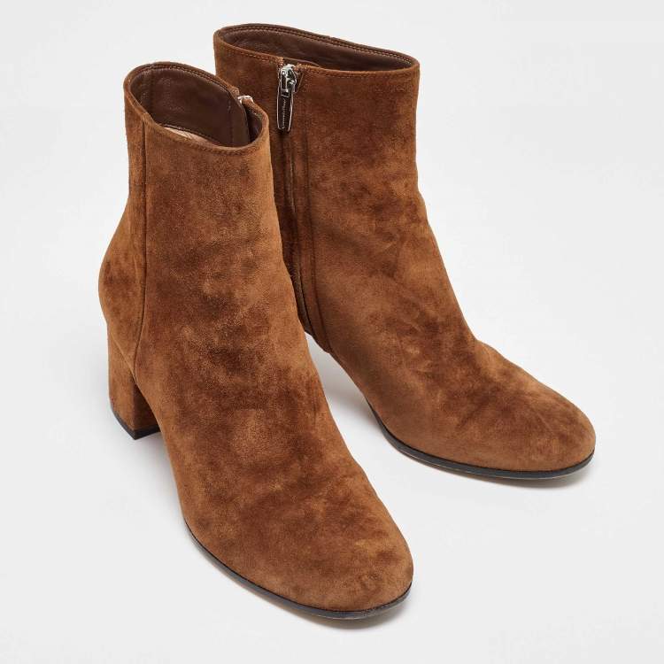 Pre Owned Gianvito Rossi Brown Suede Ankle Length Boots 38