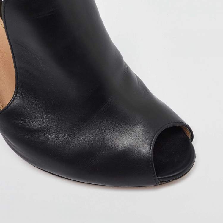 Pre Owned Gianvito Rossi Black Leather Alise Mules Size 38.5