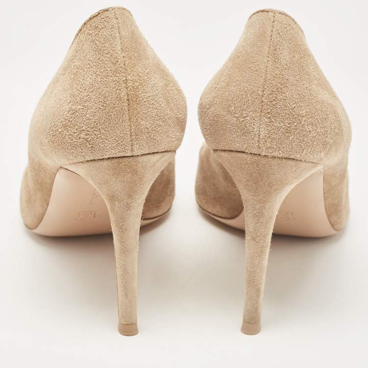 Pre Owned Gianvito Rossi Beige Suede Gianvito 105 Pumps Size 41